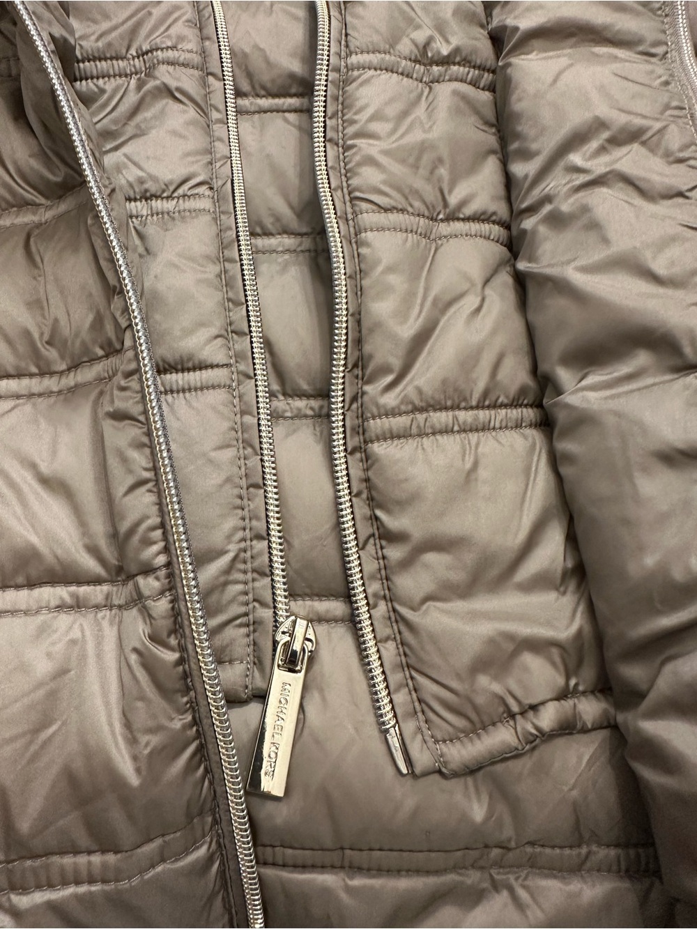 Michael Kors Taupe Quilted Lightweight Puffer Jacket - Picture 7 of 9